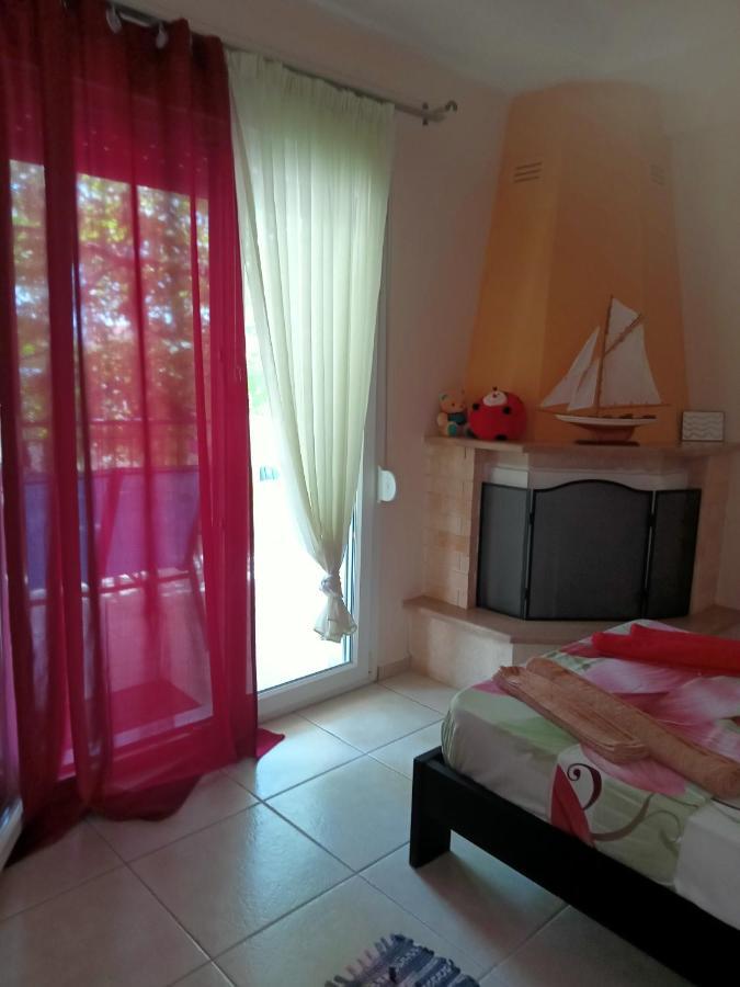Oasis Apartment Nea Michaniona Luaran gambar